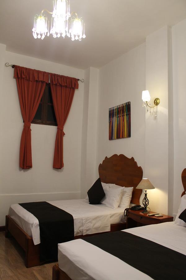 Epoca Iquitos Hotel ภายนอก รูปภาพ